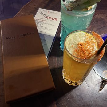 Rosa Madera - Vacaciones en Tulum & Tamarindo Margarita - Mexican Near Me - Santa Ana, California