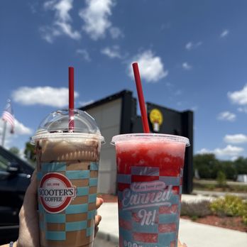 Scooter's Coffee - Strawberry horizon and turtle coffee - Coffee & Tea Near Me - Bolingbrook, Illinois