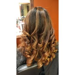 Mona Lisa Spa & Salon - Best salon ever! Really nice people and professional staff! Bayalage done to perfection by Wilmary