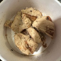 Tiny little grilled nuggets - barely 1.5 ounces for $4+ Tiny little grilled nuggets - barely 1.5 ounces for $4+