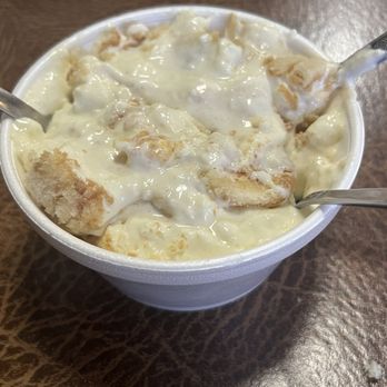 Philay's Catfish N' More - Banana pudding (best I've ever eaten) - Seafood Near Me - Gonzales, Louisiana