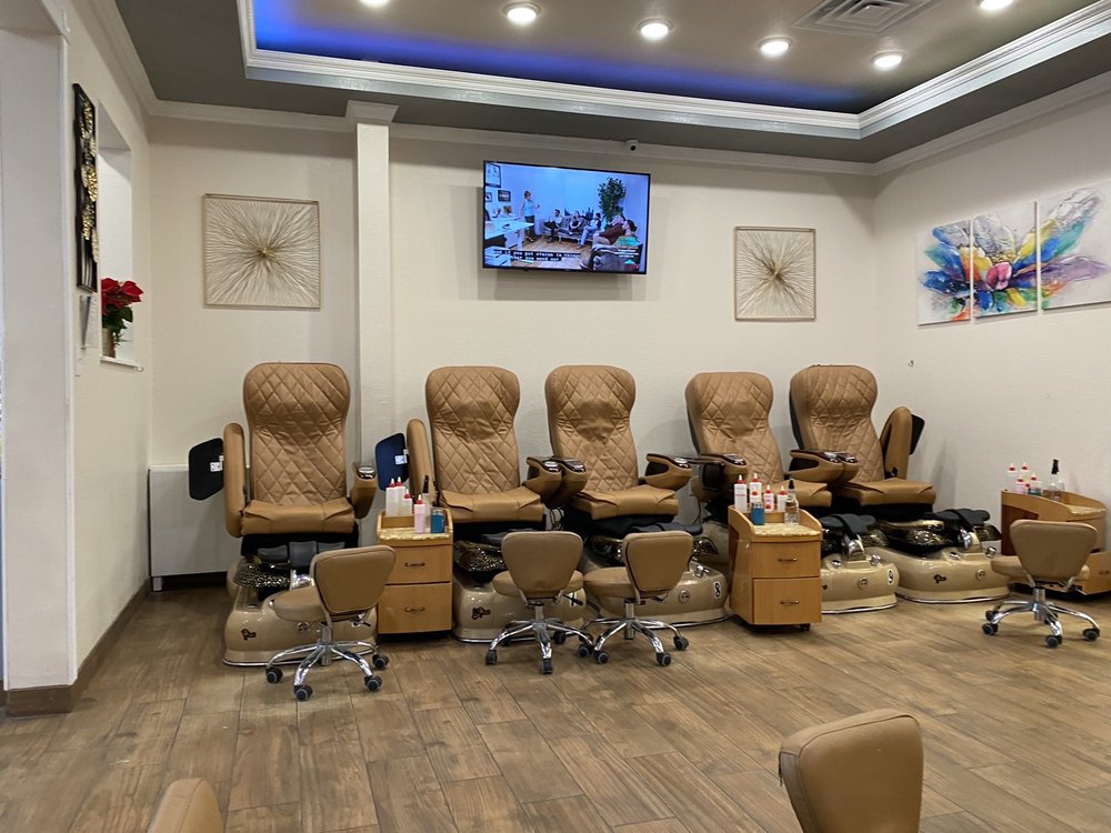OASIS NAILS & SPA with 29 real customer photos Updated August 2024