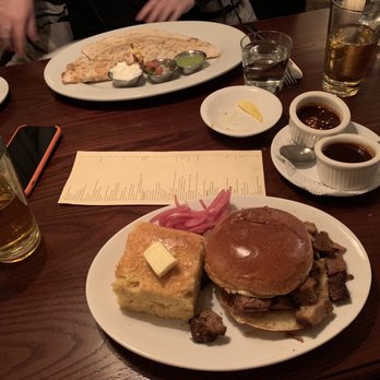 Chicago q - Prime Brisket Sandwich - Barbeque Near Me - Chicago, Illinois