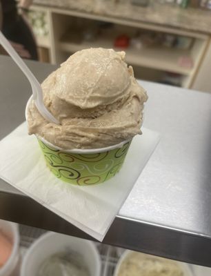 Heladería Lares by null