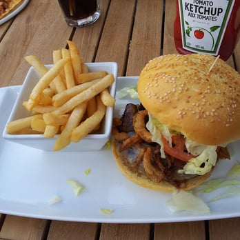 The 3 Brewers - Pubs Near Me - Oakville, Ontario The 3 Brewers - Pubs Near Me - Oakville, Ontario