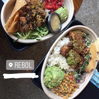 Rebol - Left is bowl with rice and cuc noodles as base, with chicken, BLUEBERRY guacamole, STRAWBERRY pico, and pistachios. - New American Near Me - Dublin, Ohio
