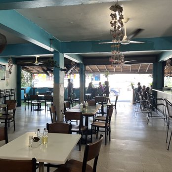 Iguana Restaurant & Bar - Puerto Rican Near Me - Piñones, Puerto Rico