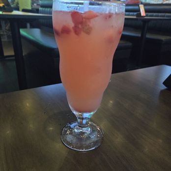 Buffalo Wild Wings - Best strawberry lemonade ever! - Sports Bars Near Me - Elizabethtown, Kentucky Buffalo Wild Wings - Best strawberry lemonade ever! - Sports Bars Near Me - Elizabethtown, Kentucky