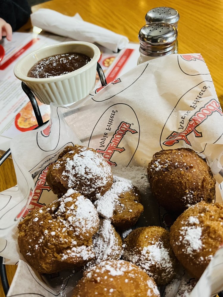 Applewood Farmhouse Restaurant