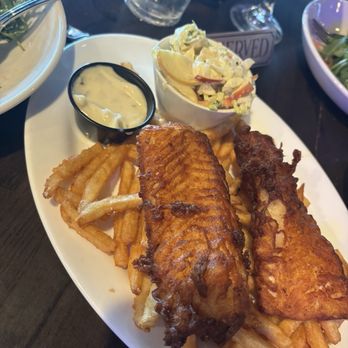 1801 Tavern - Cod entree - Sports Bars Near Me - Powell, Ohio