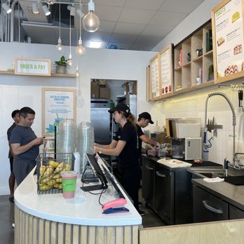 Pure Green - Bar - Juice Bars & Smoothies Near Me - Miami Beach, Florida Pure Green - Bar - Juice Bars & Smoothies Near Me - Miami Beach, Florida
