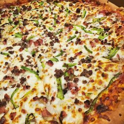 Tasty Pizza - All-Dressed pizza