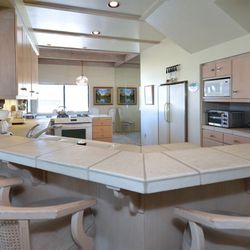 Villa Vista - Santa Cruz - Lower unit kitchen