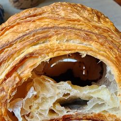 Grand Pere Bakery - Total optical illusion. Tasty flavor & texture (1/8/26)