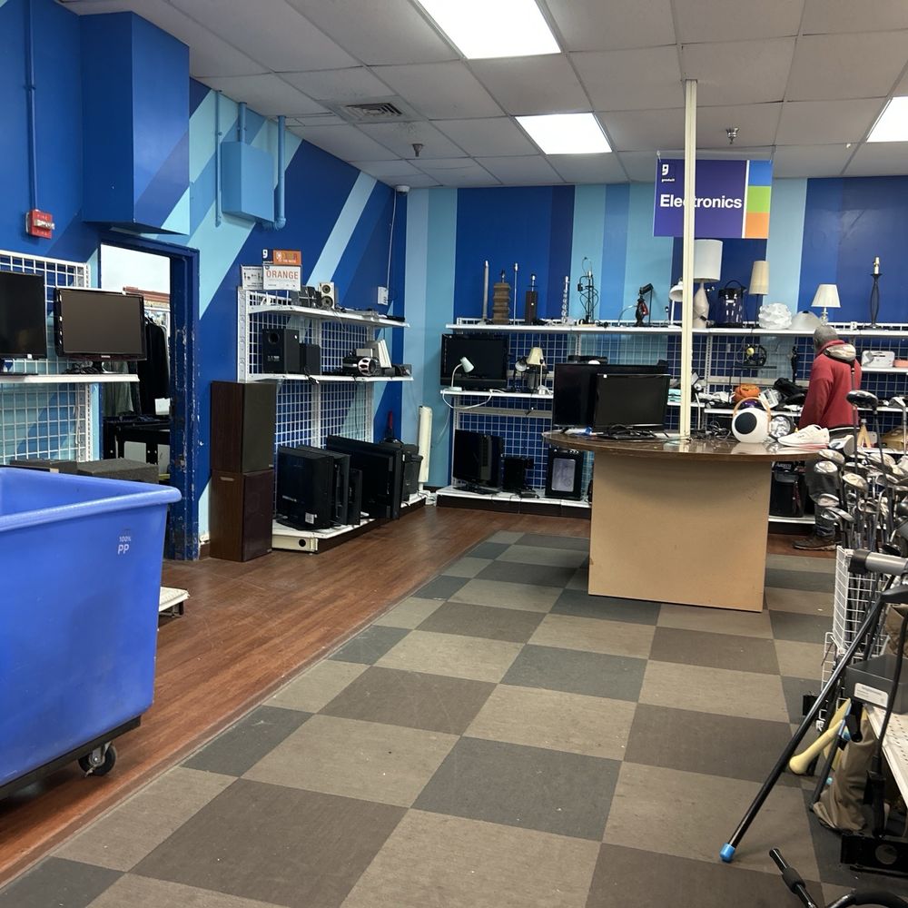 Goodwill - Electronics - Thrift Stores Near Me - Arlington, Virginia Goodwill - Electronics - Thrift Stores Near Me - Arlington, Virginia