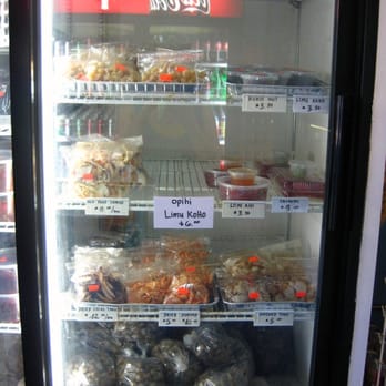 Ono Seafood - Dairy case (5.27.10) - Seafood Near Me - Honolulu, Hawaii Ono Seafood - Dairy case (5.27.10) - Seafood Near Me - Honolulu, Hawaii
