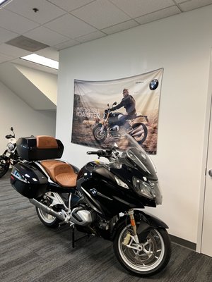 BMW OF DENVER - Updated July 2025 - 31 Photos & 40 Reviews - 10350 E ...