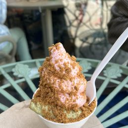 Matcha and guava w/ biscoff
