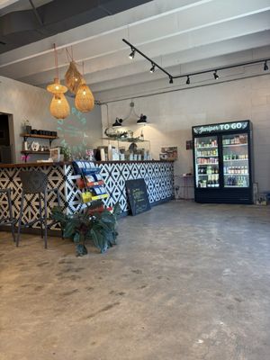 Juniper Market by null