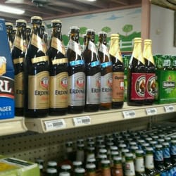 Gus' Liquor Store