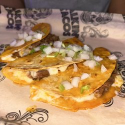 Talkin' Tacos Wynwood - Birria Tacos