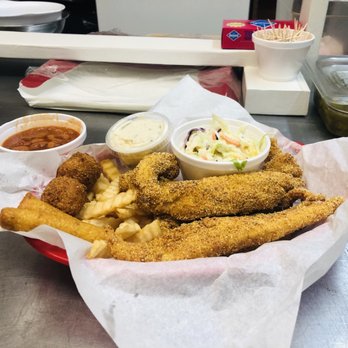 Snack Shack - Fish - Burgers Near Me - Carbon, Texas