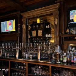 The Sovereign - The bar