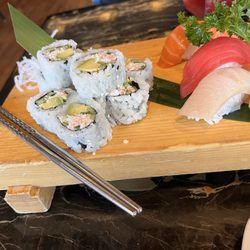 Oriental Jade Restaurant & Bar - Classic sushi lunch