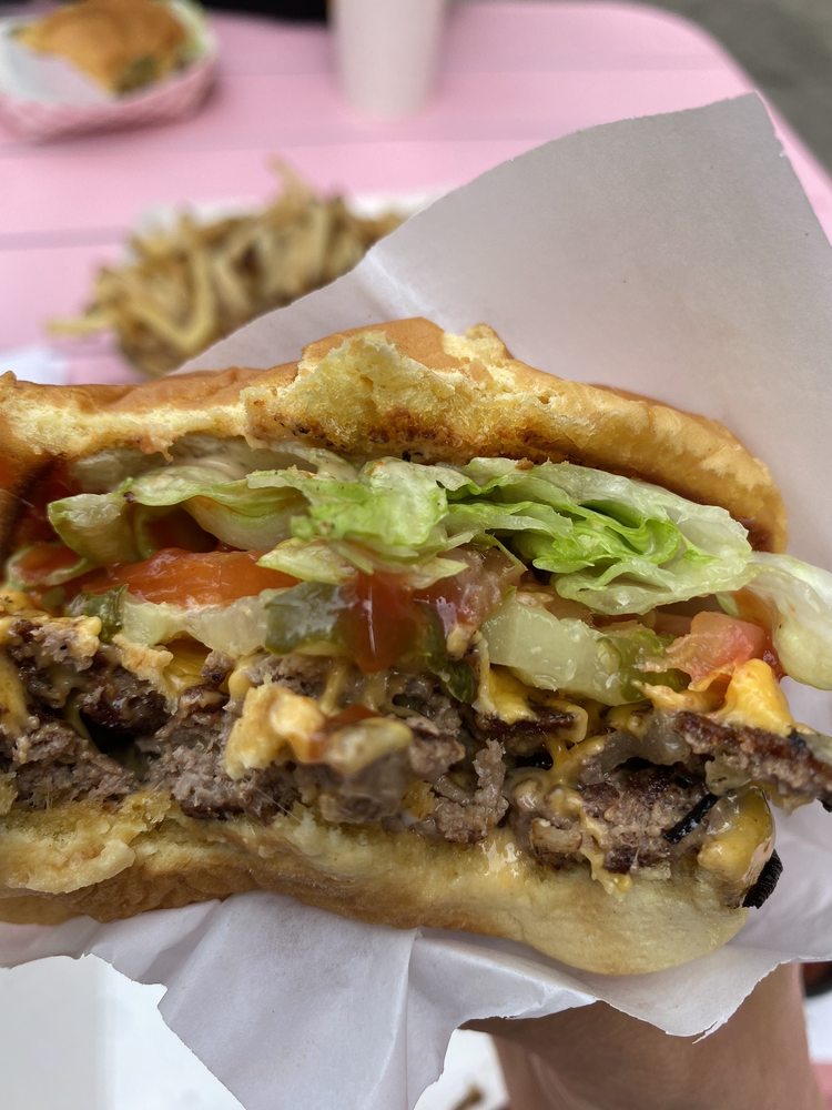 Herbie's Burgers, Troy Roadtrippers