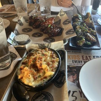 Oak & Stone - Beer Bar Near Me - Venice, Florida
