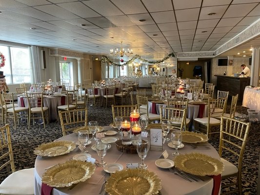 Ferrante's Lakeview by null