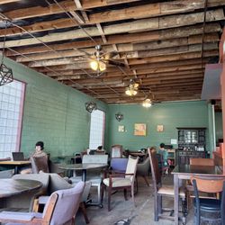 Bennu Coffee - Inside