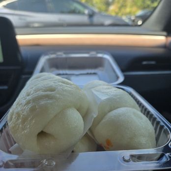 Tai Pan - Chinese sausage (lap cheong) bun - Dim Sum Near Me - Sacramento, California Tai Pan - Chinese sausage (lap cheong) bun - Dim Sum Near Me - Sacramento, California