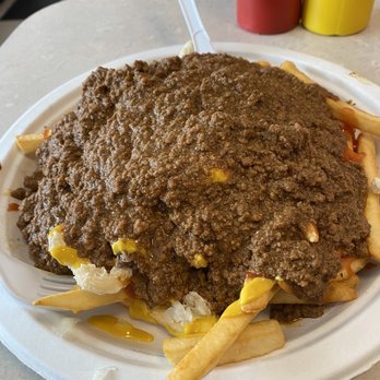 Central Hots - Burger garbage plate. - Hot Dogs Near Me - Elmira, New York Central Hots - Burger garbage plate. - Hot Dogs Near Me - Elmira, New York