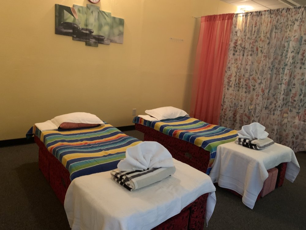 EC FOOT AND BODY MASSAGE Updated October 2024 11 Photos 13334 Highway 8 Business, Lakeside