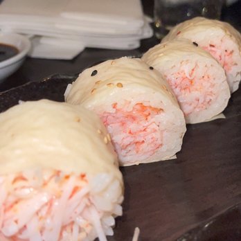Pubbelly Sushi Brickell - crab roll - Sushi Bars Near Me - Miami, Florida Pubbelly Sushi Brickell - crab roll - Sushi Bars Near Me - Miami, Florida
