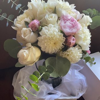 Floradanica - My beautiful bouquet - Florists Near Me Floradanica - My beautiful bouquet - Florists Near Me