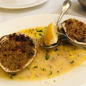 Mannino's Restaurant and Lounge - Baked Clams - Italian Near Me - Oakdale, New York Mannino's Restaurant and Lounge - Baked Clams - Italian Near Me - Oakdale, New York