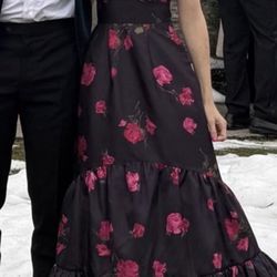 Lan's Formal Wear - After! (tailored neckline and waist)