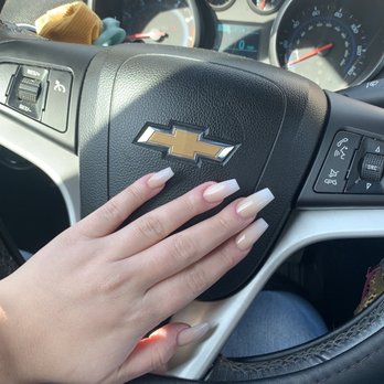 Bloomfield Nails Spa - Nail Salons Near Me - Shelby  Township, Michigan
