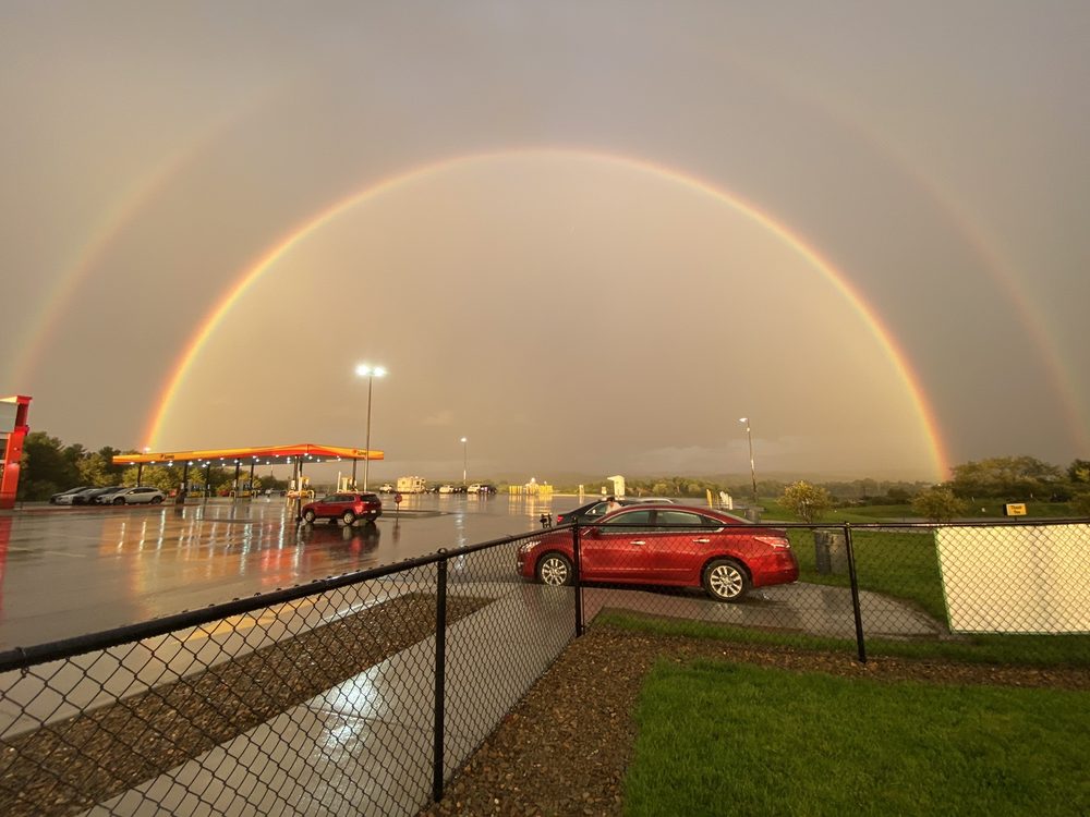 Love's Travel Stop Logo