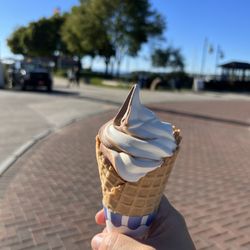 Waterfront Park - Cremee!!!!