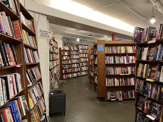 City Lights Booksellers & Publishers by null