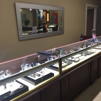 Robert Irwin Jewelers - Jewelry Near Me - Memphis, Tennessee Robert Irwin Jewelers - Jewelry Near Me - Memphis, Tennessee