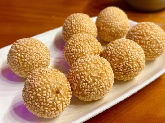 88 BaoBao Dumpling House by null