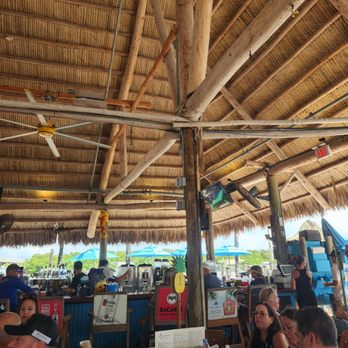 Gilbert's Tiki Bar - Tiki Bars Near Me - Key Largo, Florida Gilbert's Tiki Bar - Tiki Bars Near Me - Key Largo, Florida