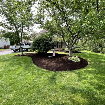 Mitzel Lawn & Landscape - Fresh Mulch installation - Lawn Services Near Me - Shillington, Pennsylvania Mitzel Lawn & Landscape - Fresh Mulch installation - Lawn Services Near Me - Shillington, Pennsylvania