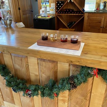 Shadow Springs Vineyard - Wineries Near Me - Hamptonville, North Carolina Shadow Springs Vineyard - Wineries Near Me - Hamptonville, North Carolina