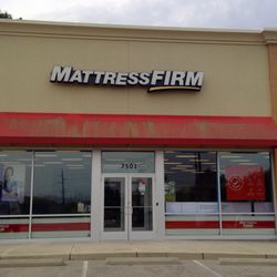 Mattress Firm Woodspoint Drive