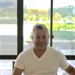 René Sotelo, MD